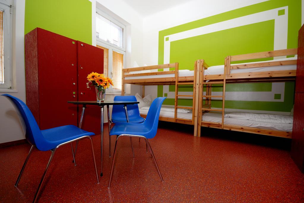 Westend City Hostel Wien Eksteriør bilde